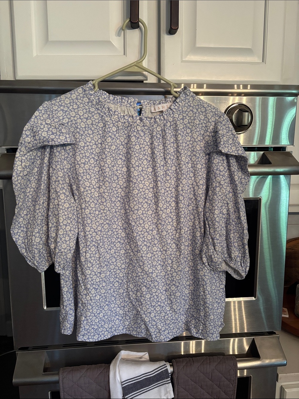 Karlie Light Blue Floral Puff Sleeve Blouse